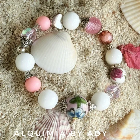 Alquimia Pink and White Floral Glass Bead Bracelet Stack GEMSTONES - Picture 5 of 7